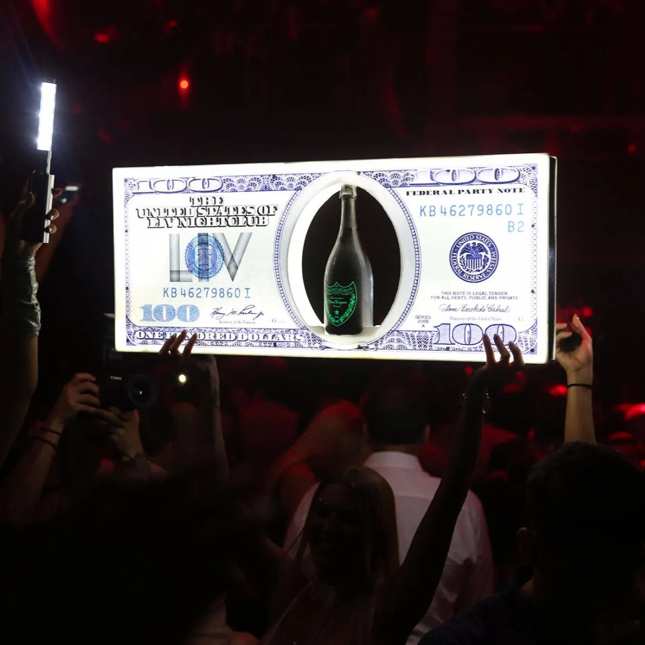 Click to enlarge 100 Dollar Bill Bottle Presenter