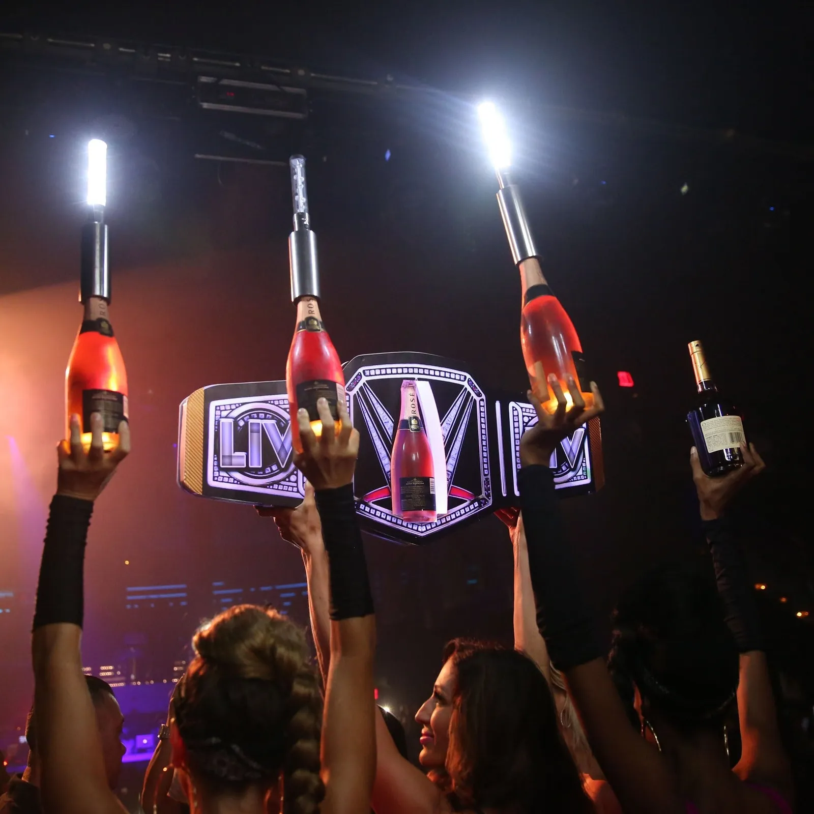 Championship Belt Bottle Presenter