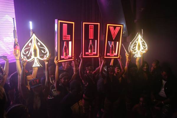 Hypemakerz signs in a premium venue